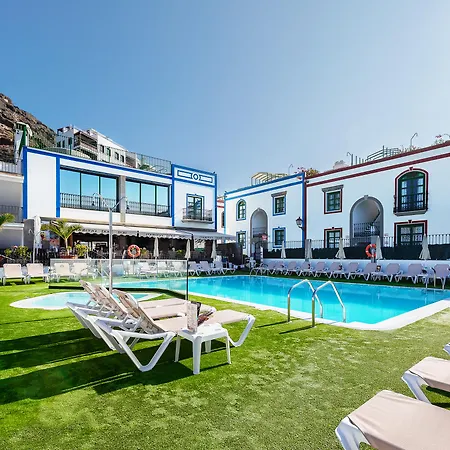 Livvo Hotel